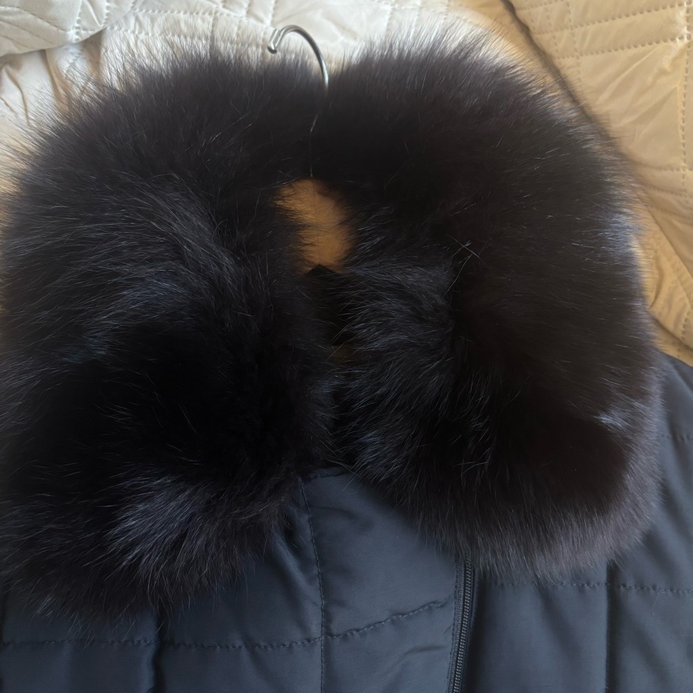 Black Quilted Lightweight Puffer Jacket with Removable Faux Fur Collar Size 8 - Picture 7 of 14